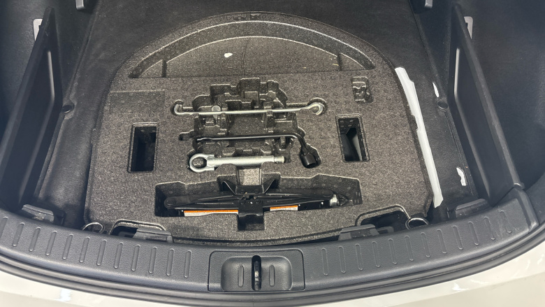 Toyota Corolla 1.8 VVT-i Hybrid Icon Tech 5dr CVT Hybrid Estate